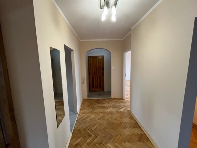 Mieszkanie czteropokojowe  na sprzedaż Stalowa Wola, Poręby, Al.Jana Pawła II  70m2 Foto 18