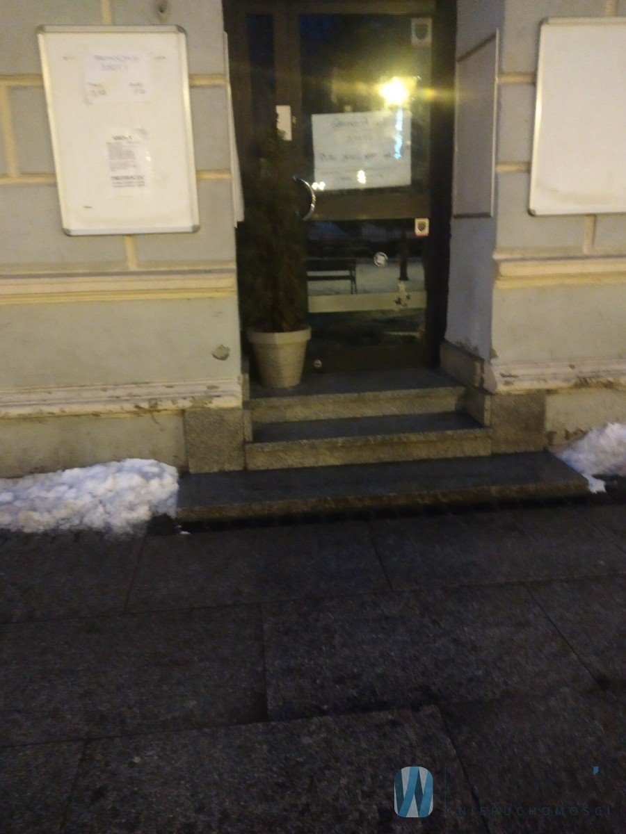 Lokal użytkowy na wynajem Radom, Konstytucji 3 Maja  110m2 Foto 1