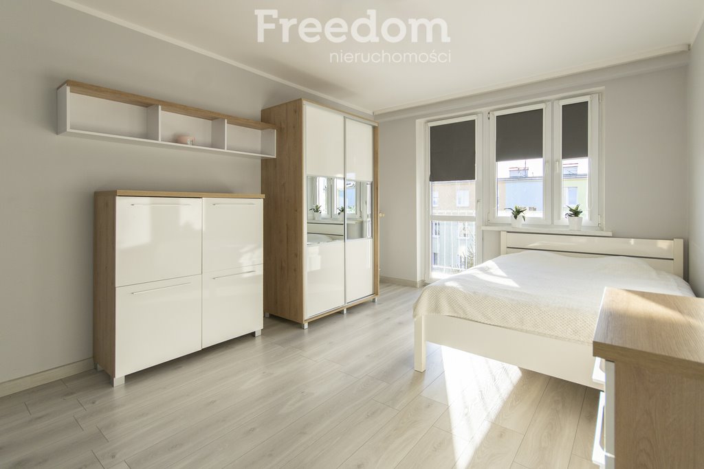 Mieszkanie dwupokojowe na sprzedaż Nysa, Janusza Kusocińskiego  46m2 Foto 1