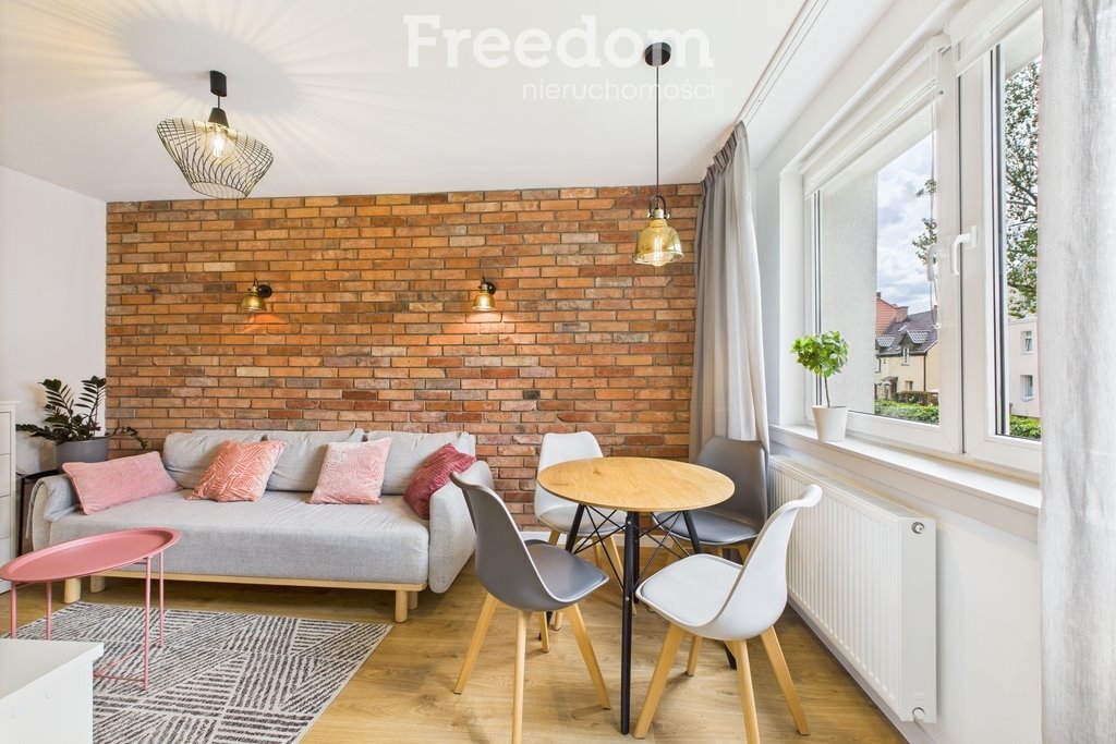 Mieszkanie dwupokojowe na sprzedaż Elbląg, Starowiejska  35m2 Foto 1