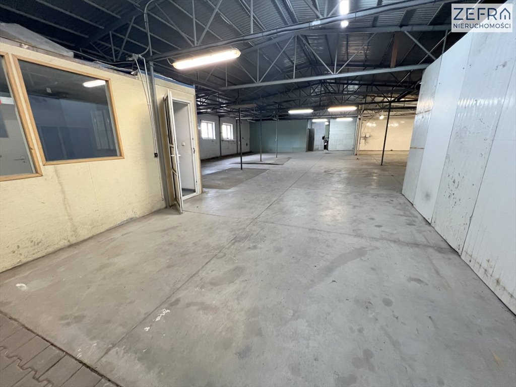 Magazyn 560 m² z zapleczem socjalnym (Liszki) od zaraz Liszki  560m2 Foto 1