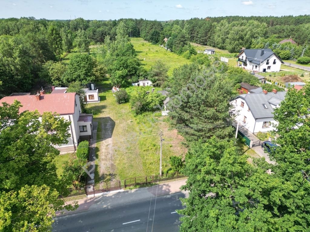 Działka 1547 m2 z mediami i domem do remontu Szczęsne  1 547m2 Foto 1
