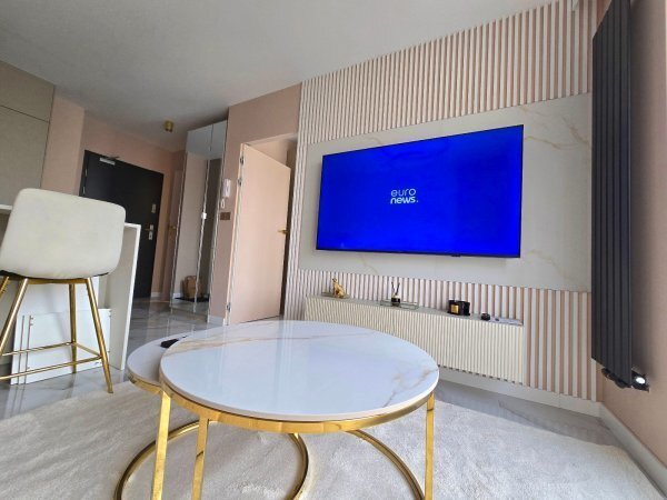 Nowoczesny apartament 32 m² z dużym tarasem i systemem smart Łódź, Śródmieście  32m2 Foto 1