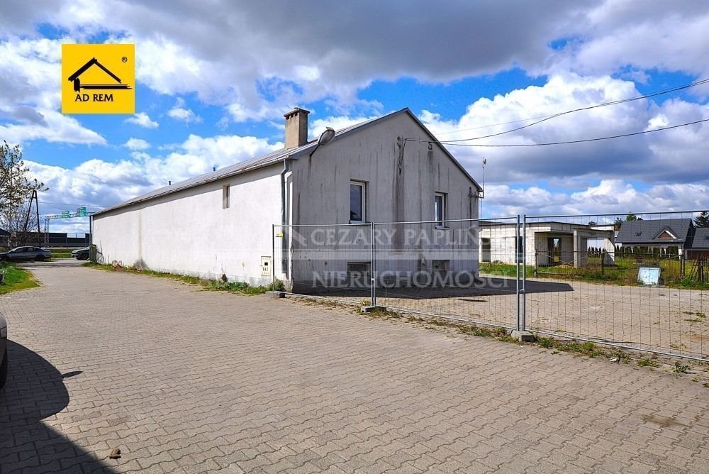 Magazyn i biuro 300 m² w Świdnik Mały, ogrzewanie, plac Świdnik, Świdnik Mały, Kolonia Świdnik Mały  300m2 Foto 1