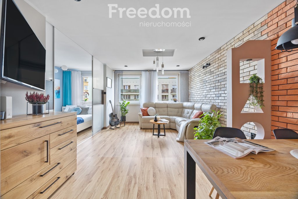 Mieszkanie trzypokojowe na sprzedaż Warszawa, Białołęka, Aluzyjna  57m2 Foto 1