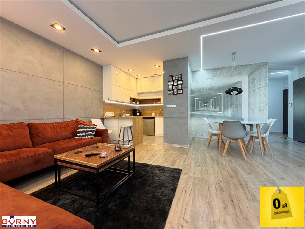 Elegancki apartament 82 m² z tarasem, 3 pokoje, garaż Piotrków Trybunalski  82m2 Foto 1