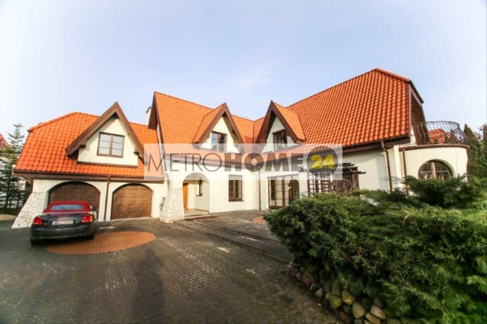 Wynajem domu 350 m² z ogrodem, garażem i tarasem Konstancin-Jeziorna  350m2 Foto 1