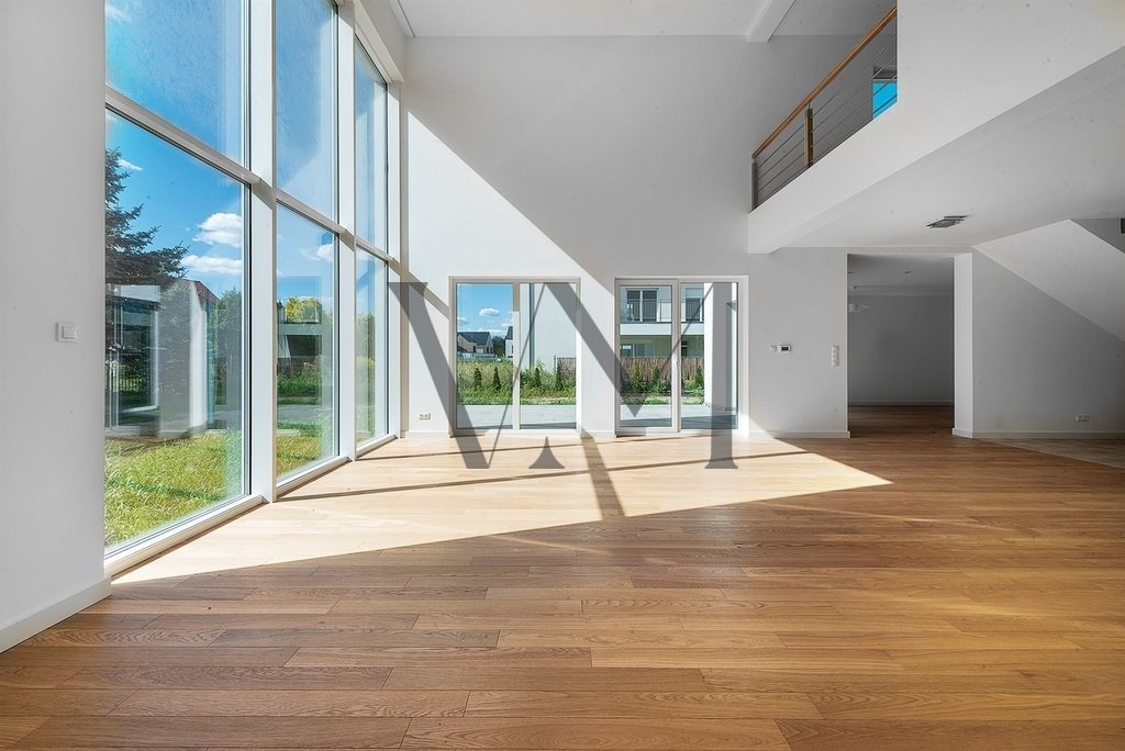 Nowoczesny dom 299 m2 z ogrodem, garażem i wysokim standardem Warszawa, Wilanów  299m2 Foto 1