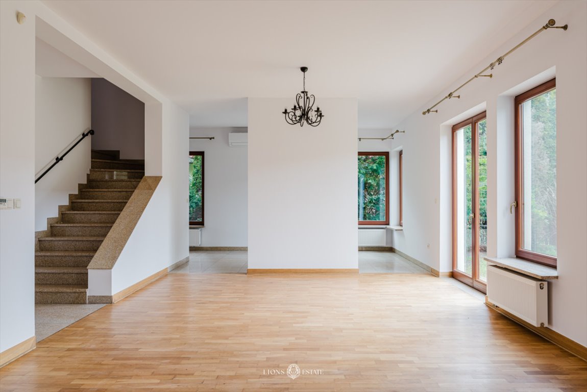 Przestronny bliźniak 336 m² z ogrodem i garażem (Wilanów) Warszawa, Wilanów Powsin  336m2 Foto 1
