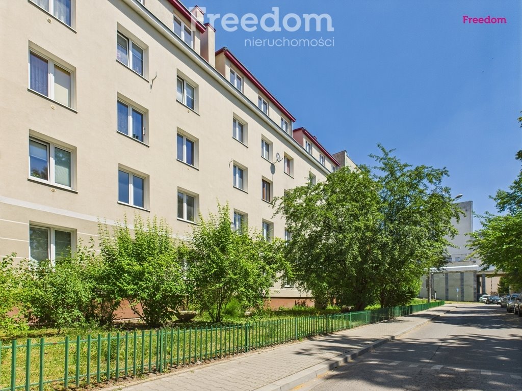 Mieszkanie dwupokojowe na sprzedaż Radom, Planty  35m2 Foto 1