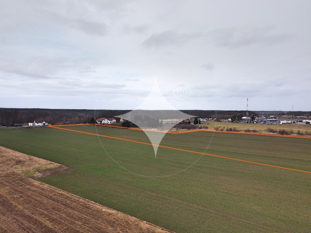 Działka 35 200 m² z możliwością zabudowy i usług Łąka  35 200m2 Foto 1