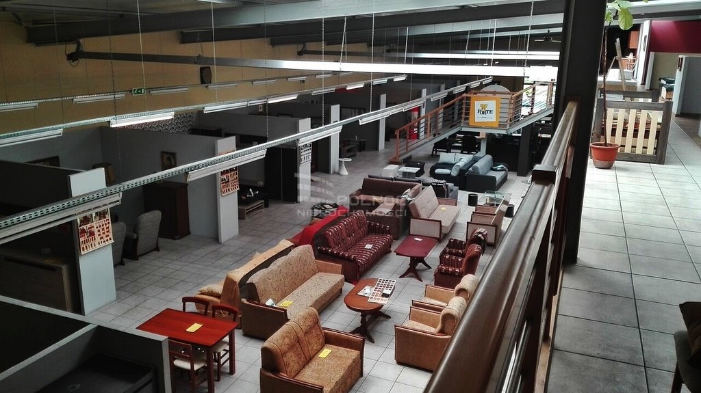 Lokal użytkowy 985 m² z parkingiem, wysokim standardem Sosnowiec, gen. Tadeusza Bora-Komorowskiego  985m2 Foto 1