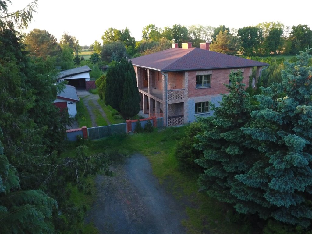 Wyjątkowa nieruchomość w Dolinie Baryczy – 230 m2, 11 pokoi, dochodowe! Łąki, Łąki  230m2 Foto 1