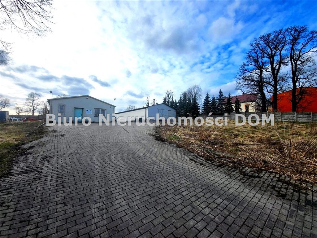 Teren inwestycyjny 600 m2 z halami i dużym parkingiem Mokrzesz  600m2 Foto 1