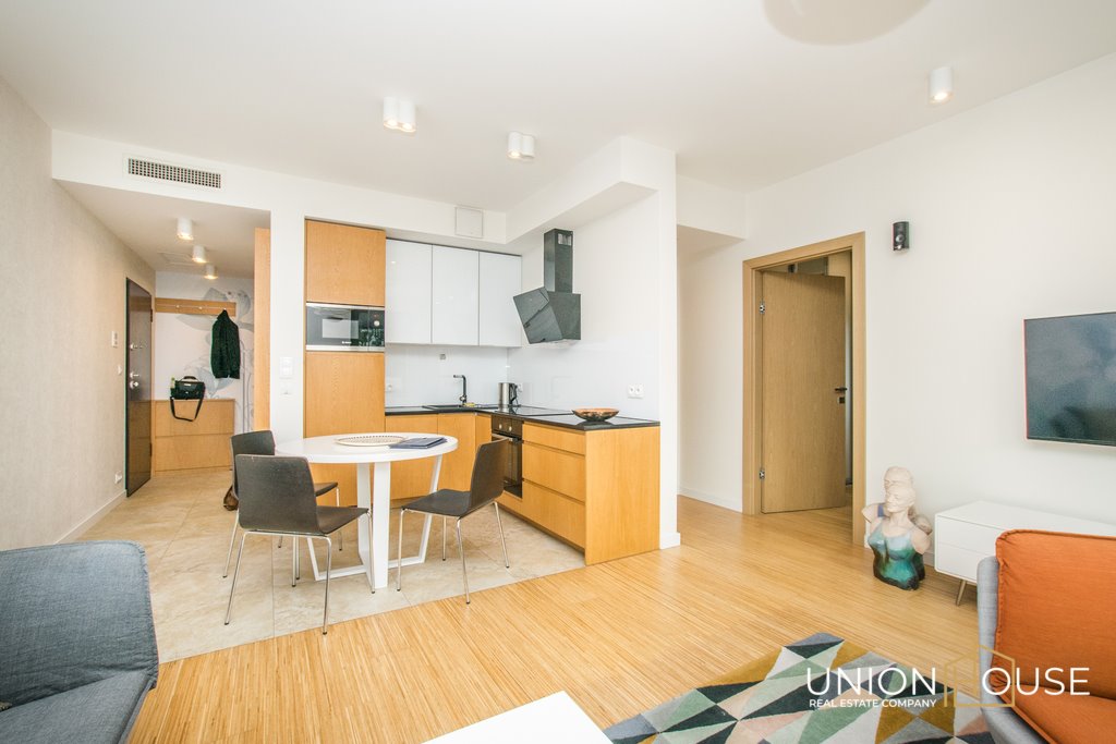 Mieszkanie trzypokojowe na wynajem Kraków, Śródmieście, Sukiennicza  56m2 Foto 1