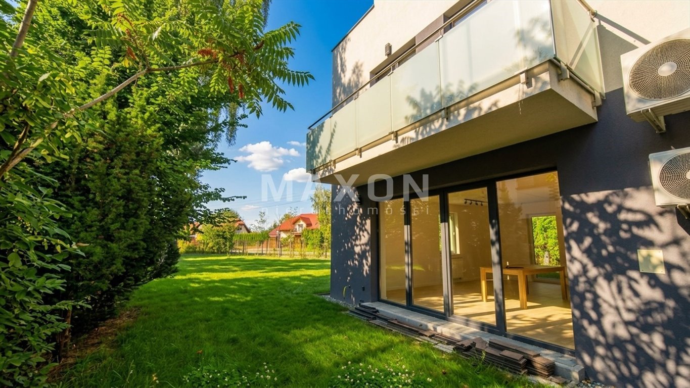 Polecam skrajny segment 155 m² z ogrodem 548 m² i garażem w Radzyminie: Radzymin