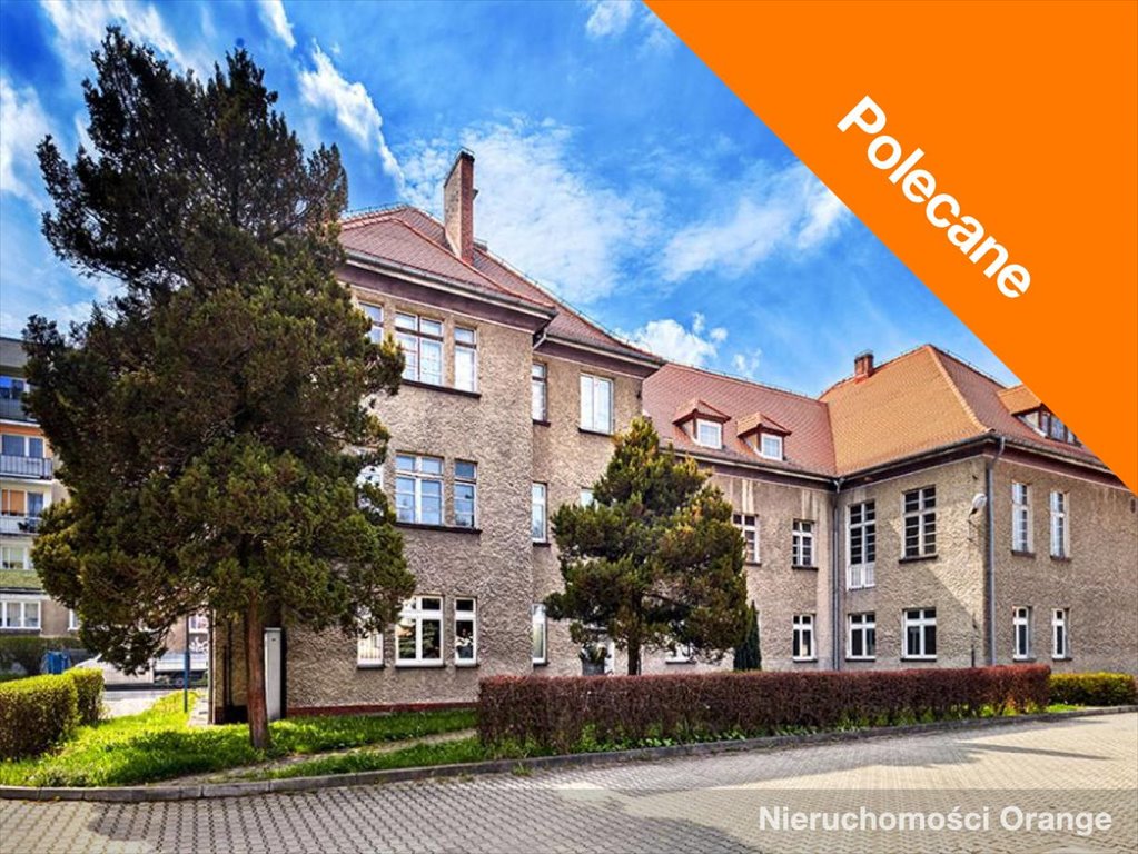 Atrakcyjny lokal 4719 m² z parkingiem w centrum Kędzierzyna Kędzierzyn-Koźle, Kędzierzyn-Koźle, ul. Grzegorza Piramowicza 20  4 719m2 Foto 1
