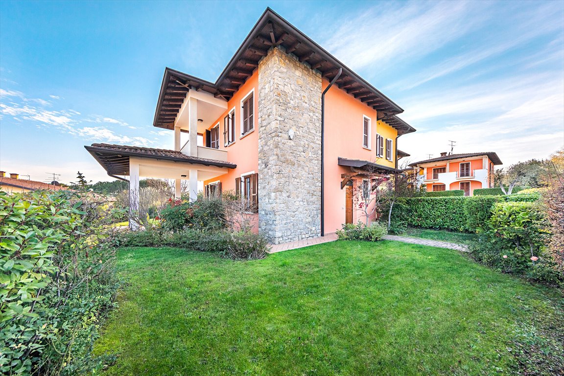 Dom na sprzedaż Włochy, Padenghe sul Garda  90m2 Foto 1