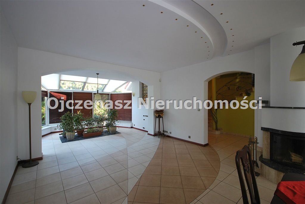 Dom na wynajem Bydgoszcz  309m2 Foto 1