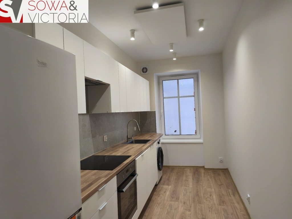 Komfortowe 2-pokojowe mieszkanie po remoncie, blisko parku Wałbrzych, Śródmieście  56m2 Foto 1