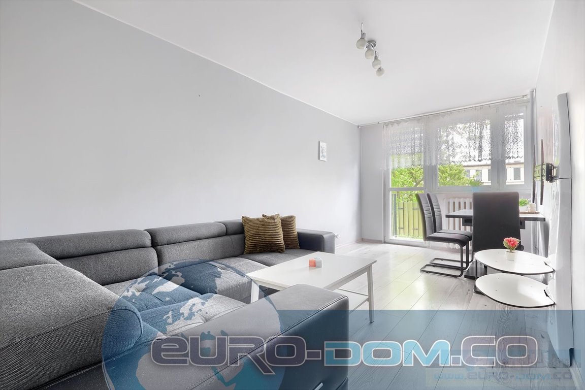 Przestronne 3-pokojowe mieszkanie (59 m²) z balkonem i parkingiem Poznań, Łazarz  59m2 Foto 1