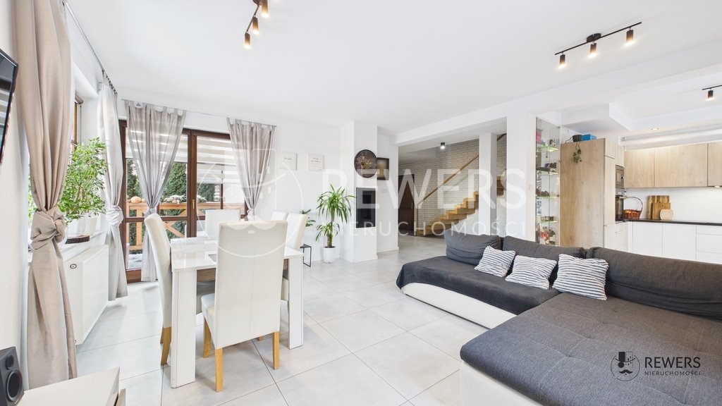 Nowoczesny apartament 108m2 z ogrodem i SPA w Nałęczowie Nałęczów, Henryka Wiercieńskiego  109m2 Foto 1