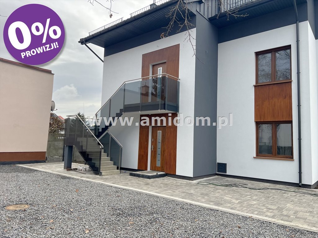 Nowoczesne 4-pokojowe mieszkanie z ogródkiem i 2 miejscami parkingowymi Ząbki  51m2 Foto 1