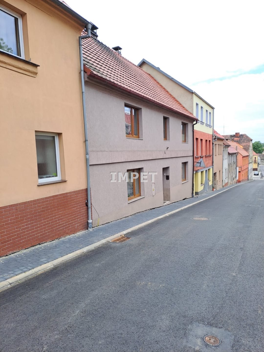 Zabytkowy dom z 6 pokojami, ogród i nowoczesne rozwiązania Zawidów  180m2 Foto 1