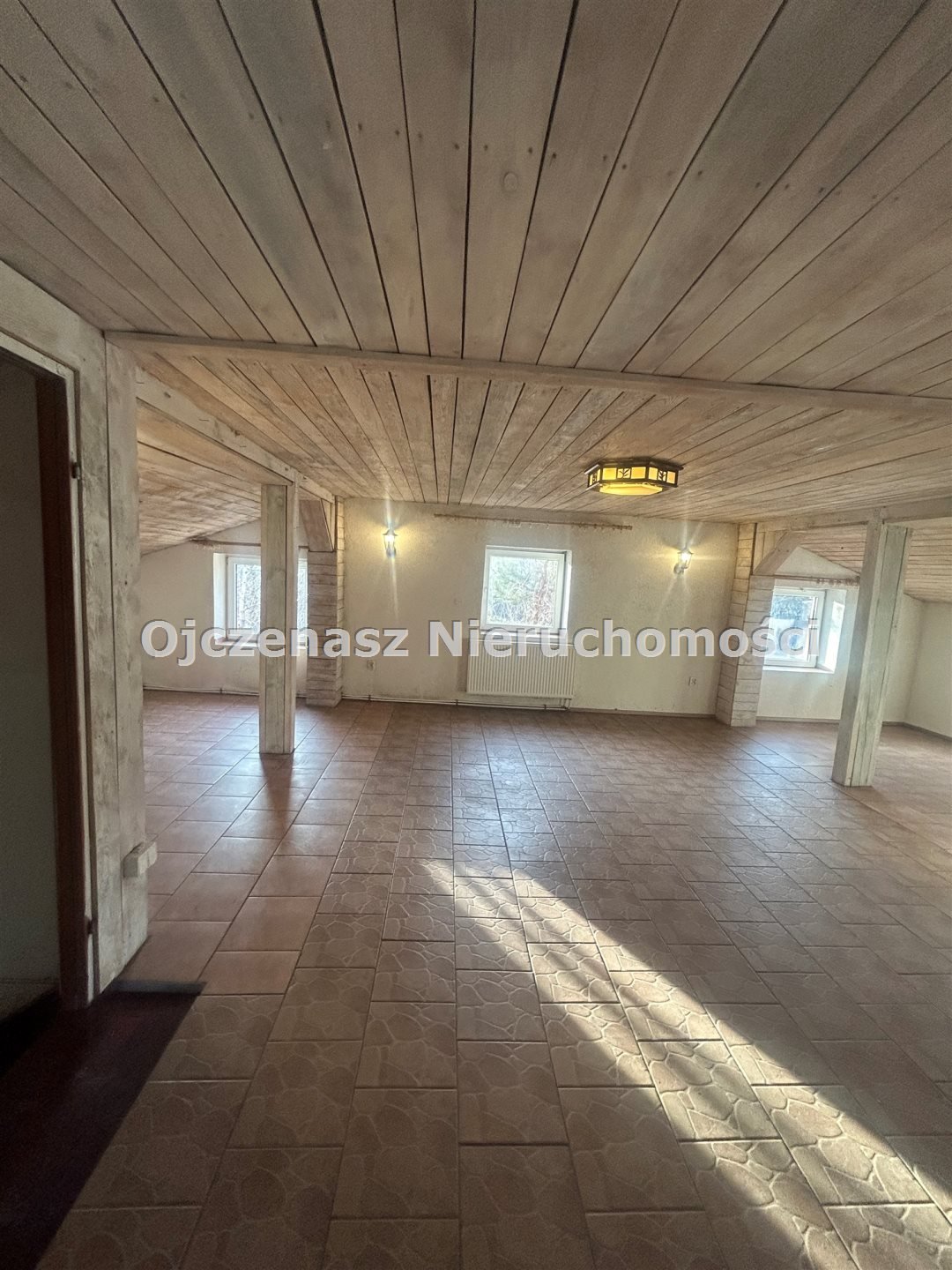 Dom na wynajem z dwoma wejściami i tarasem w Bydgoszczy Bydgoszcz, Miedzyń  168m2 Foto 1