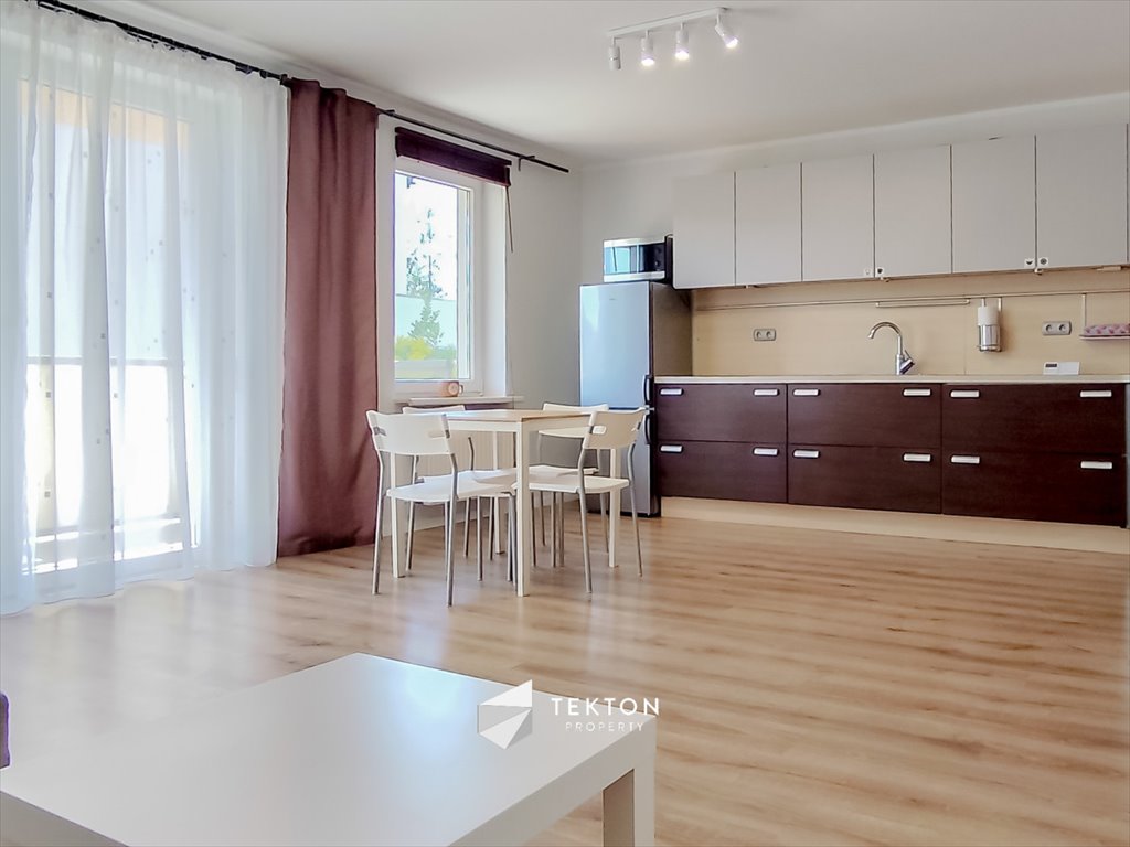 Mieszkanie dwupokojowe na sprzedaż Poznań, Piątkowo, Franciszka Stróżyńskiego  68m2 Foto 1