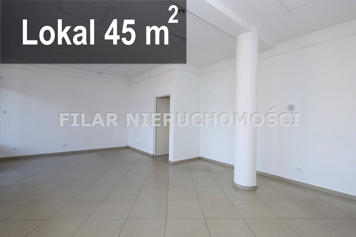 Lokal użytkowy 44,95 m² z dużymi witrynami i windą Lubin  45m2 Foto 1