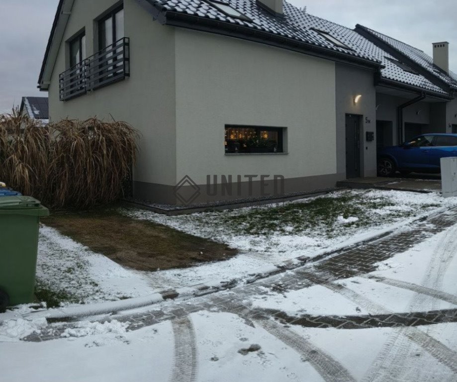 Nowosiedlice Dom bliźniak 138 m² z garażem i tarasem Nowosiedlice  138m2 Foto 1