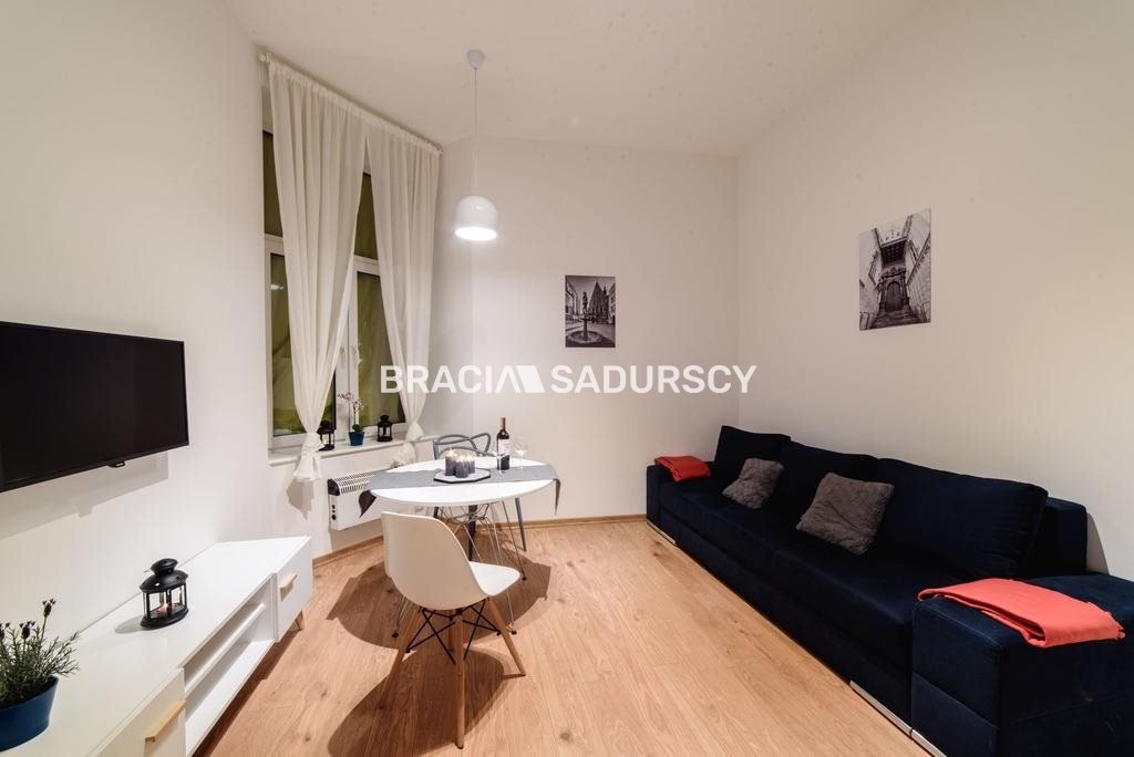 Kawalerka z antresolą, blisko Dworca i uczelni Kraków, Lubomirskiego  23m2 Foto 1