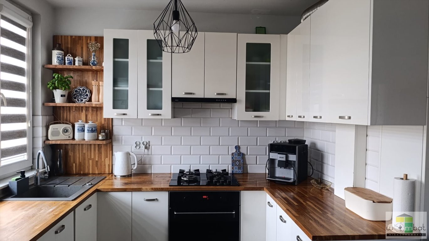 Przestronne 4-pokojowe mieszkanie po remoncie, balkon, piwnica Oława  66m2 Foto 1