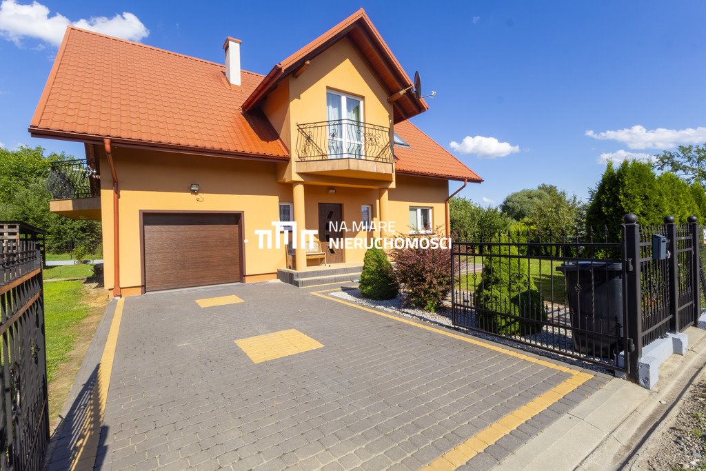Dom 139 m² z ogrodem i garażem w Przemyślu zapraszam Przemyśl, Fabryczna  139m2 Foto 1