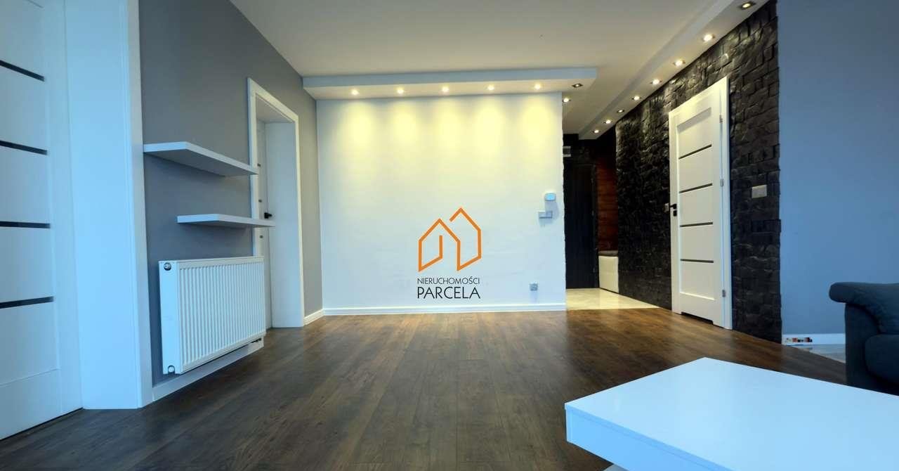 Mieszkanie trzypokojowe na sprzedaż Śrem, ul. Makuszyńskiego  63m2 Foto 1