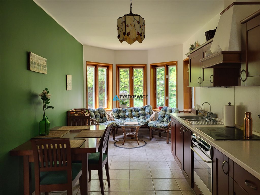 Przestronny dom 220 m2 w zielonym Wiczlinie z ogrodem Gdynia, Wiczlino, Księżycowa  220m2 Foto 1