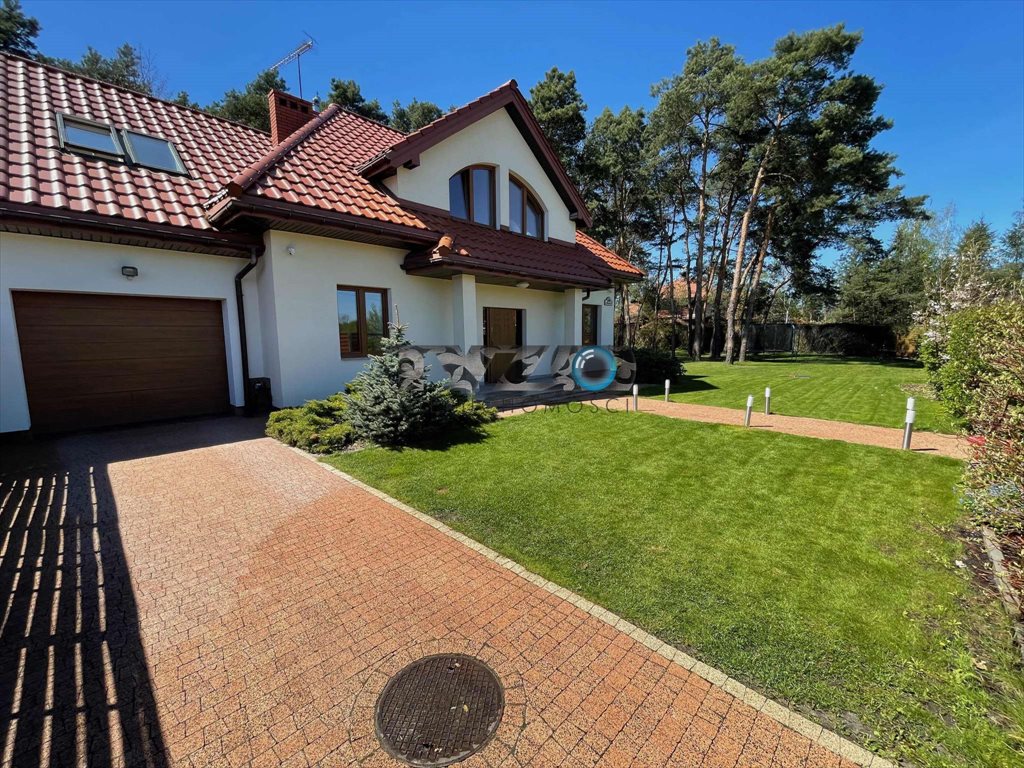 Dom na sprzedaż Józefów  220m2 Foto 1