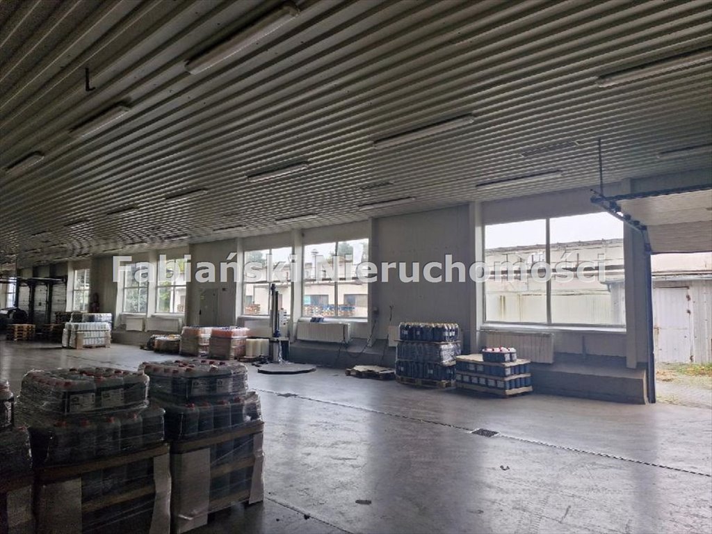 Kompleks przemysłowy 21 361 m² z magazynami i biurami Łubnica  21 361m2 Foto 1