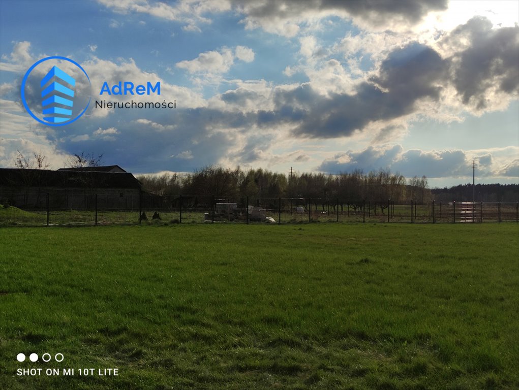 Atrakcyjna działka 1200 m² w Korytach – spokojna okolica Koryta  1 200m2 Foto 1