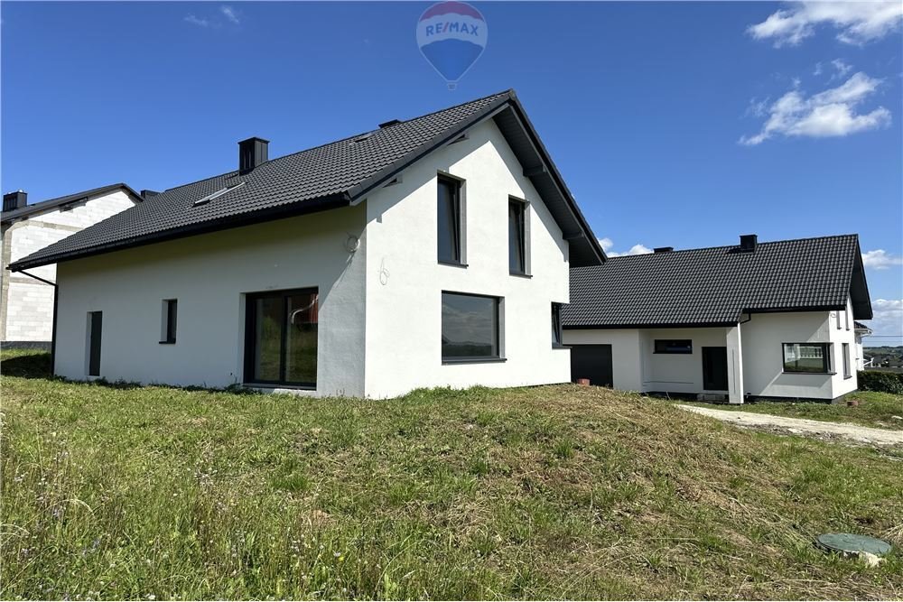 Dom na sprzedaż Międzyrzecze Górne  244m2 Foto 1