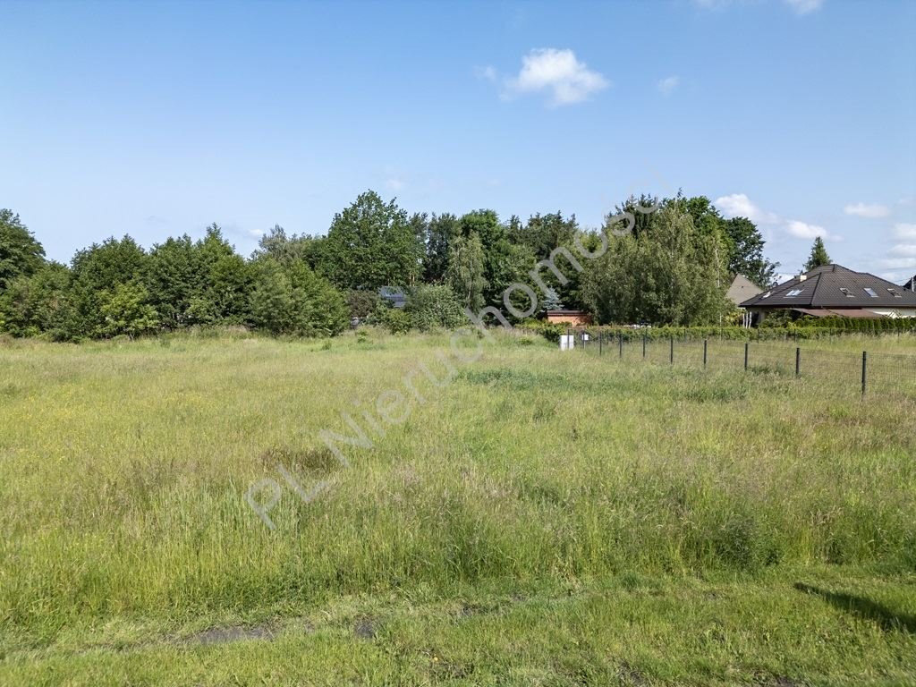 Działka budowlana 2730 m² z mediami, blisko szkoły i sklepów Odrano-Wola  2 730m2 Foto 1