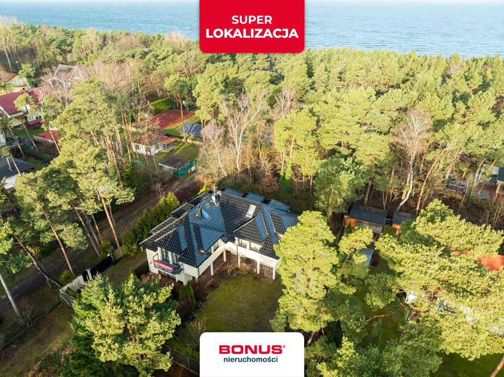 Dom przy plaży z 5 apartamentami i dużym potencjałem Pobierowo  399m2 Foto 1