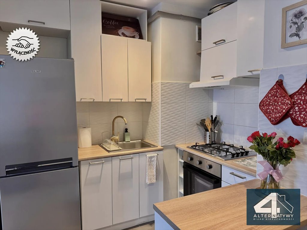 Mieszkanie dwupokojowe na sprzedaż Kraków, Osiedle Józefa Strusia 18  36m2 Foto 1