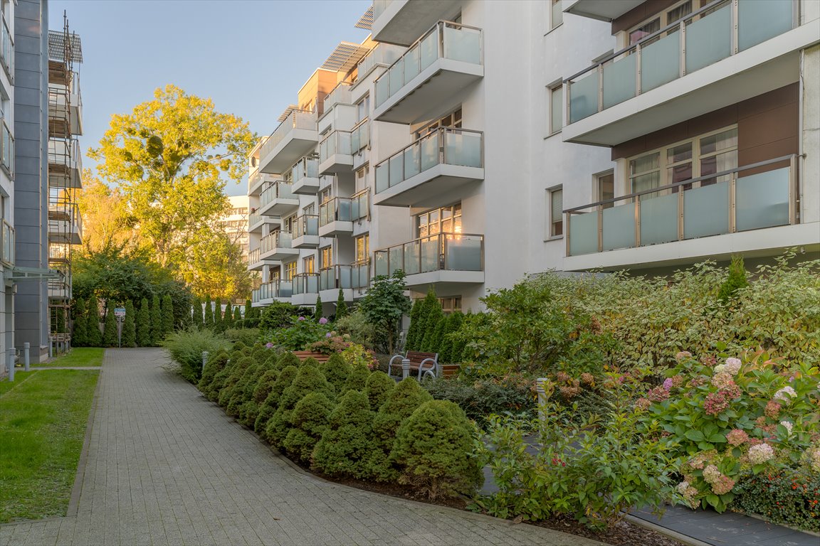 Zapraszam do wynajmu luksusowego 3-pokojowego apartamentu z balkonami i garażem Gdańsk, Przymorze, Czarny Dwór  85m2 Foto 1