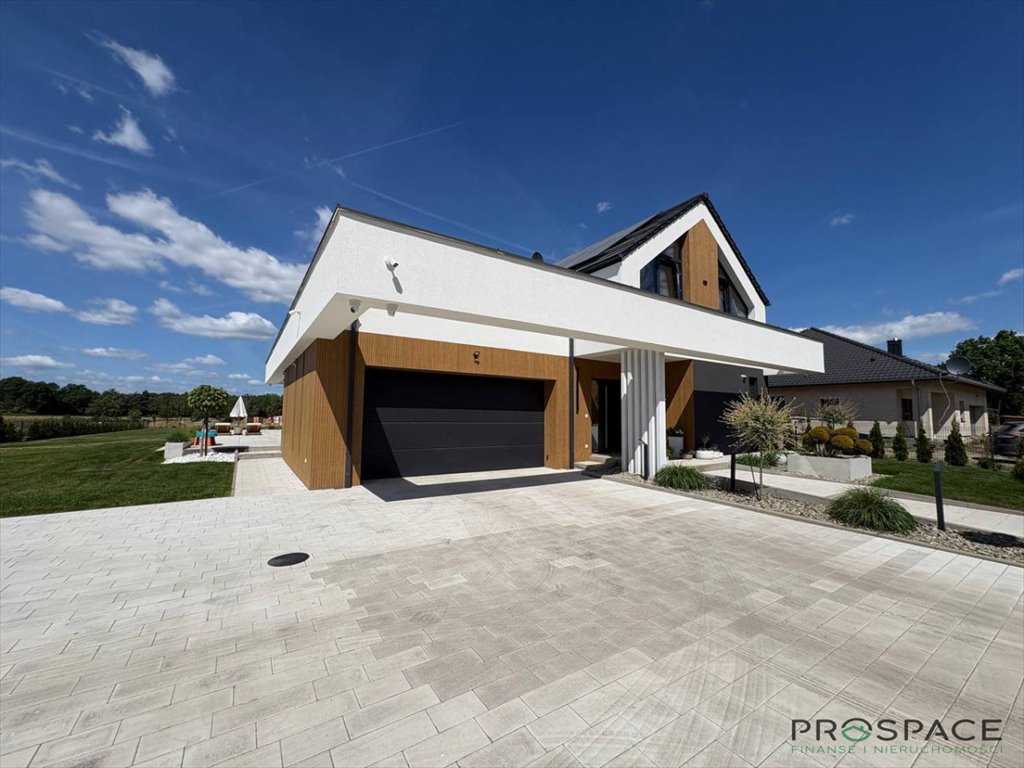 Do sprzedania dom premium z tarasem 122 m² i ogrodem w Lubomyślu Lubomyśl, Szafirowa  220m2 Foto 1