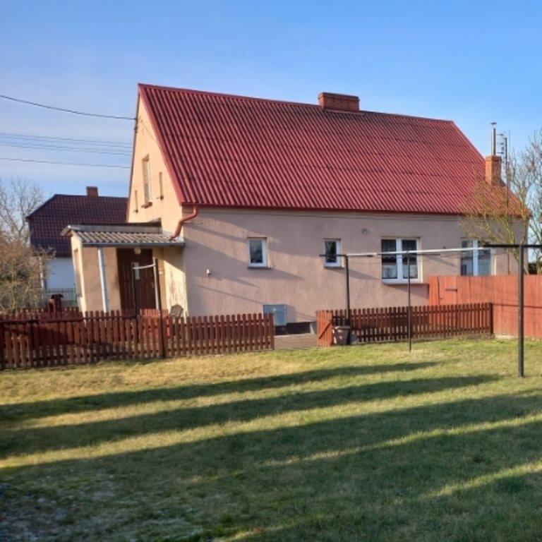 Dom na sprzedaż Laskowice  140m2 Foto 2