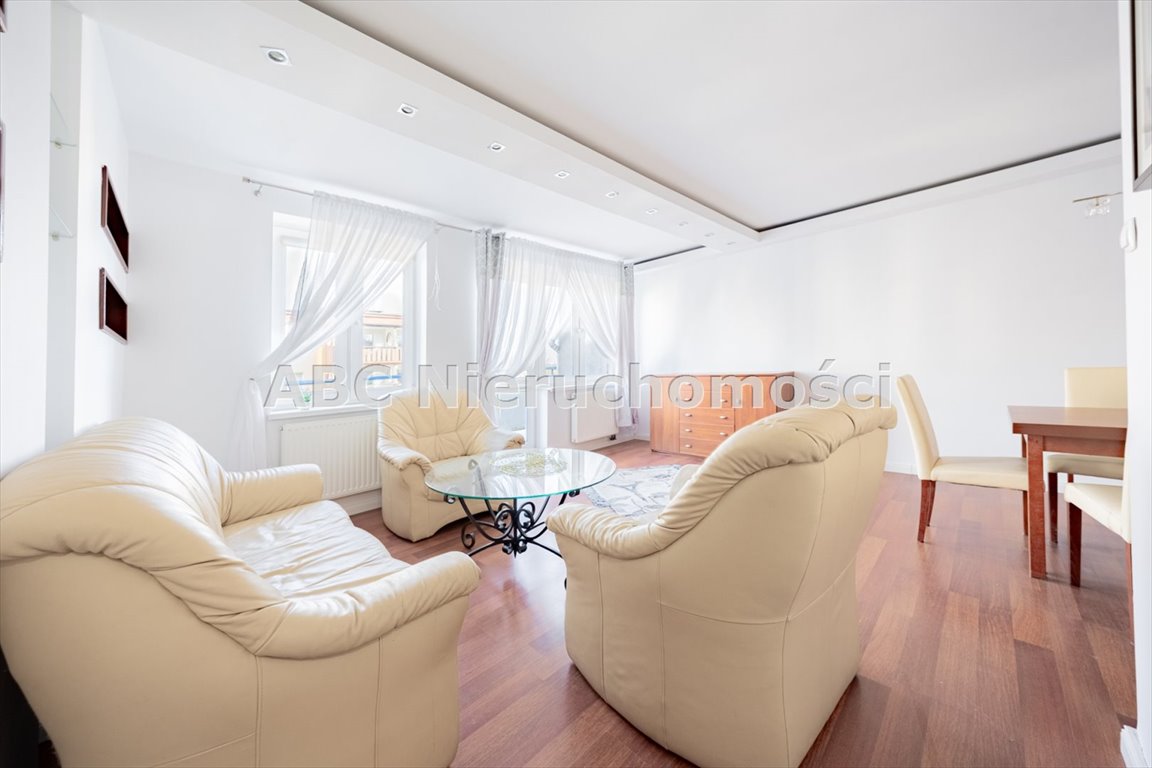 Mieszkanie trzypokojowe na sprzedaż Piła, Górne  95m2 Foto 1