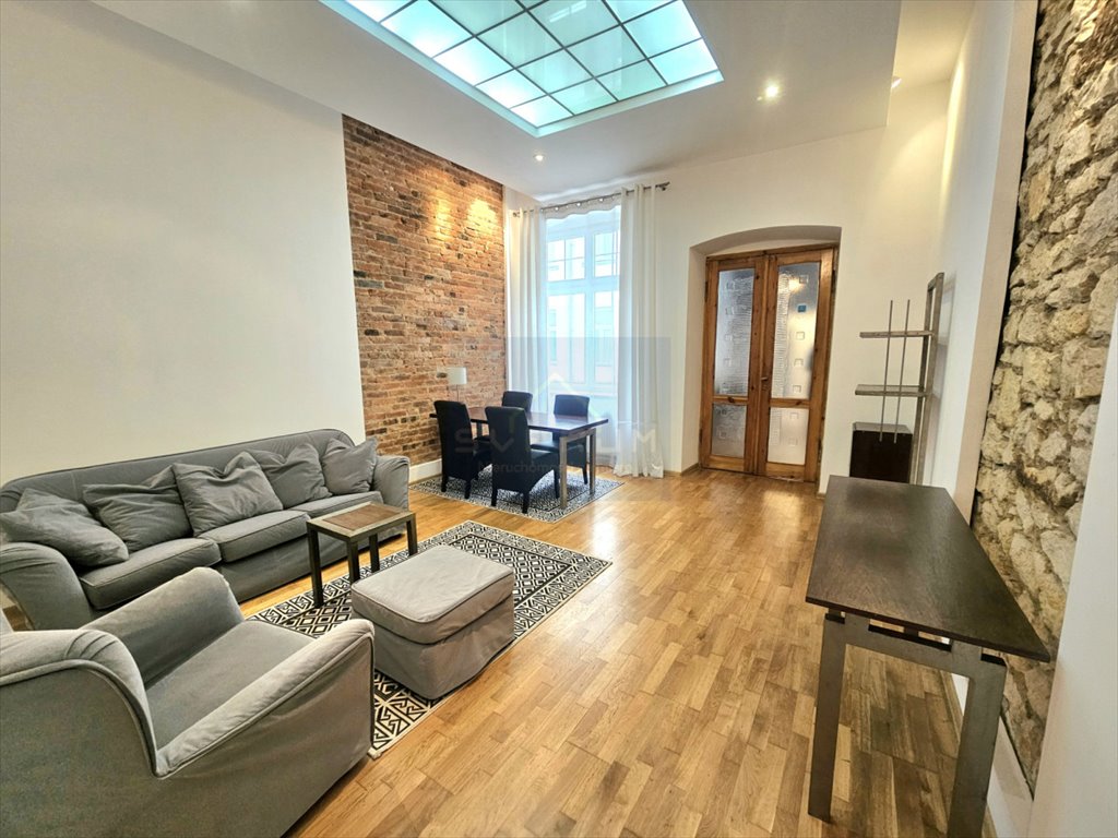 Atrakcyjne 2-pokojowe mieszkanie 64 m2 z garderobą i piwnicą Częstochowa, Śródmieście  64m2 Foto 1