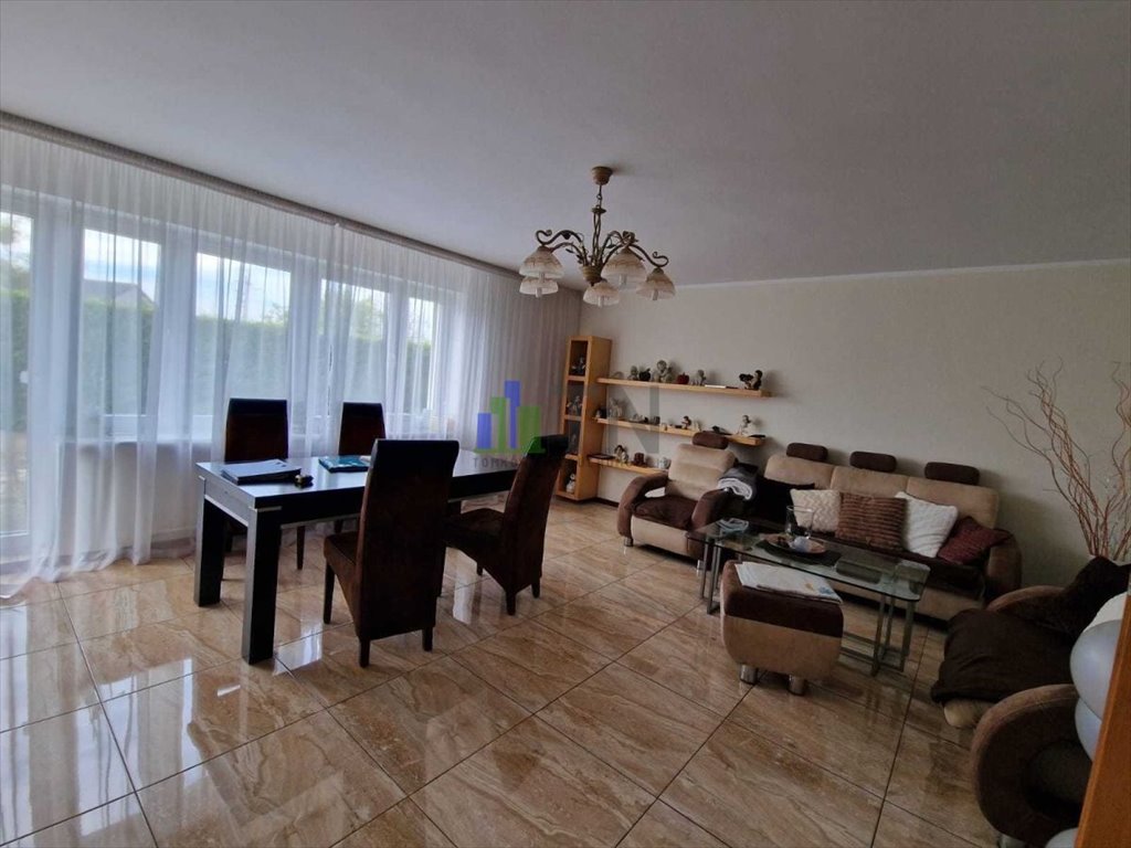 Dom z możliwością podziału na dwa mieszkania w Dobrzykowicach Dobrzykowice  244m2 Foto 1